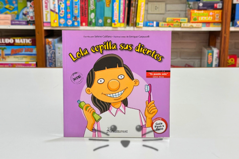 Lola Cepilla sus Dientes