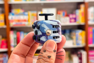 Cubo Antiestrés – 6 funciones sensoriales