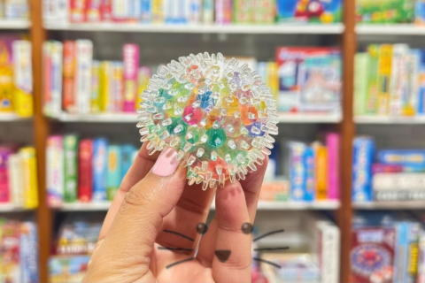 Squishy Pelota Sensorial con Orbis y Pelitos