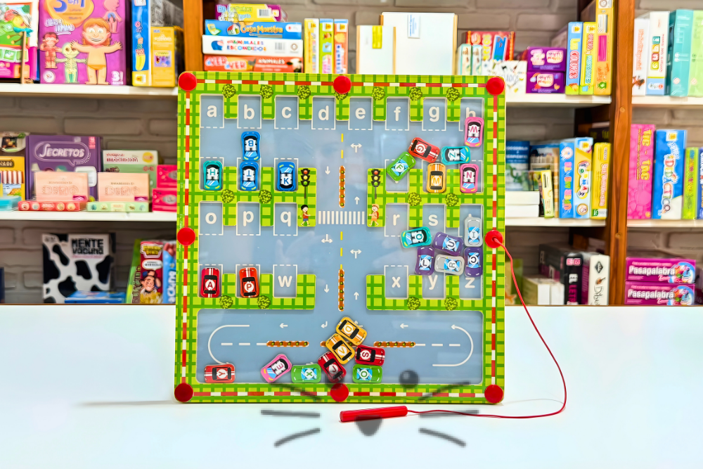 Laberinto Magnético ABC – Asociación Mayúscula y Minúscula