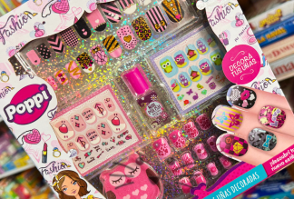 Set de Uñas Decoradas