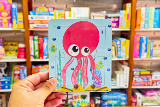 Rompecabezas de 4 piezas. Pulpo