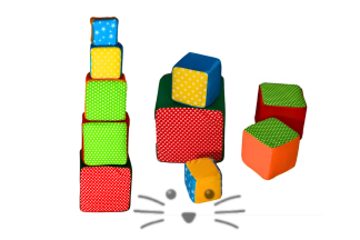 Torre Apilable de 5 Cubos