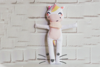 Muñecos de Apego. Unicornio